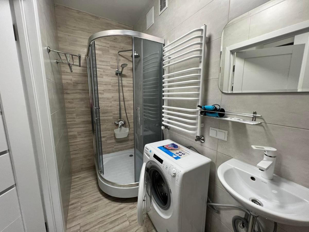 Transfer Apartament І.Franka 59 Lviv Kültér fotó